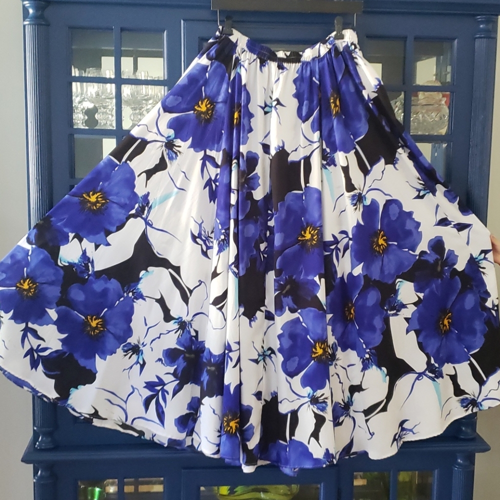 Flowy Flowery Skirt